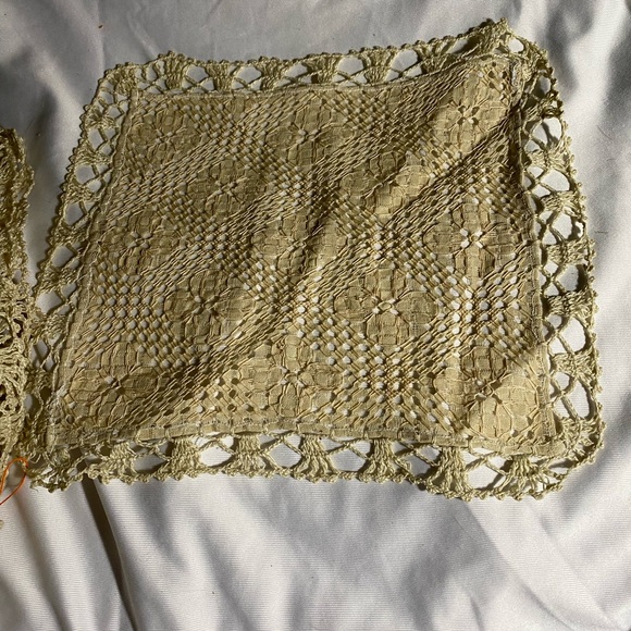 Brand new handmade in Mexico square doilies set of six - Picture 2 of 2
